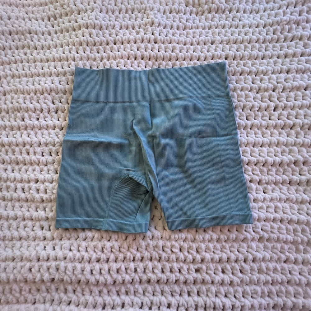 Women's Ribbed High-Waist Shorts - light blue
